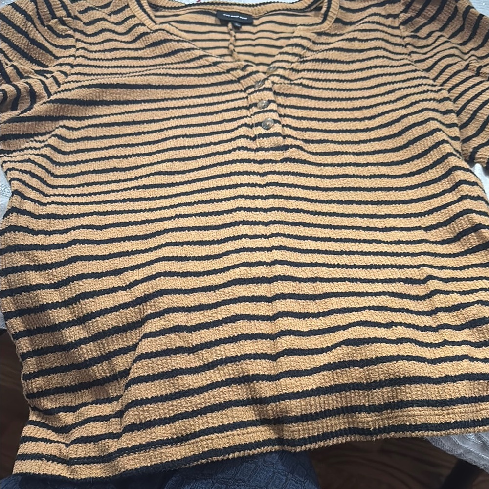 Who What Wear Black and Tan Striped Blouse